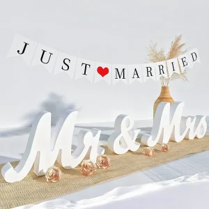 Wedding Decorations, Mr & Mrs Sign